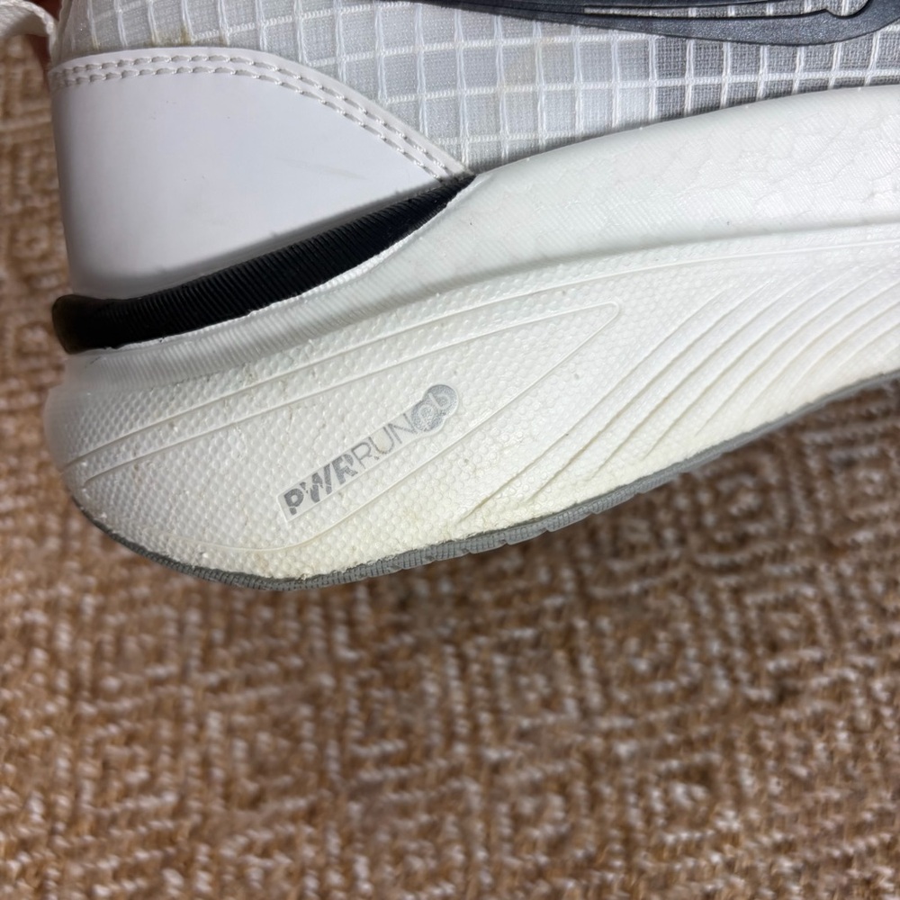 Saucony Freedom Crossport Women’s Sz 9.5 White Running Shoes Sneakers Gorpcore - Picture 5 of 10